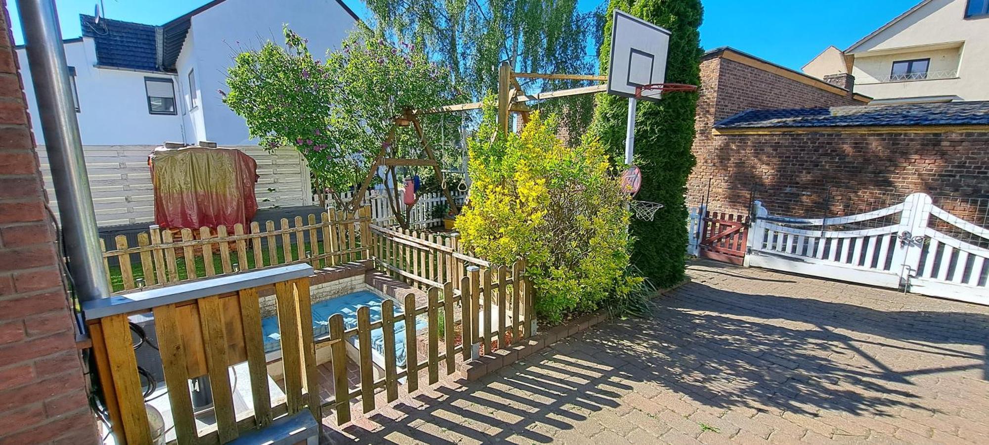 Private 1-2,5 -Zimmer-Wohnung Mit Terrasse Zulpich Exterior photo